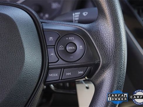 Used 2023 Toyota Corolla LE image 28