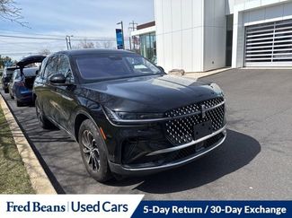 Used 2024 Lincoln Nautilus Premier video 1