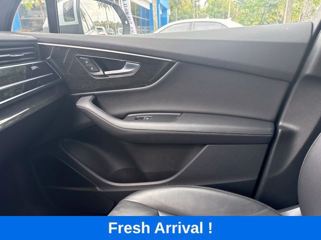 Used 2025 Audi Q7 3.0T Premium Plus AWD/4WD image 13
