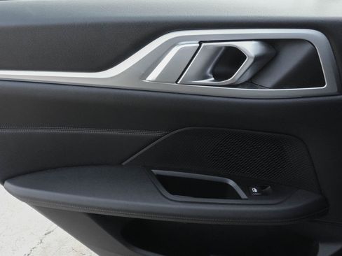 Used 2023 BMW i4 eDrive35 w/ Premium Package image 30