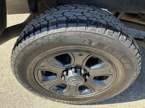 Used 2018 RAM 2500 Laramie image 14