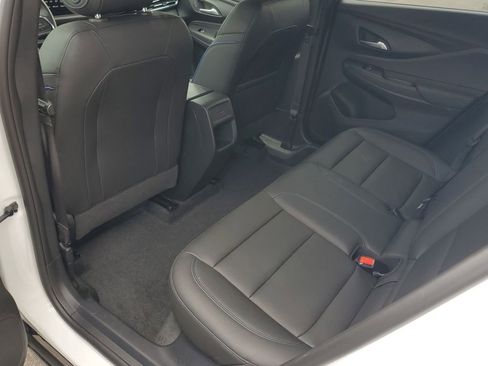 Used 2025 Buick Envista Sport Touring FWD image 26