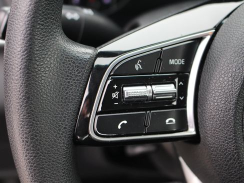 Used 2019 Kia Optima LX image 17