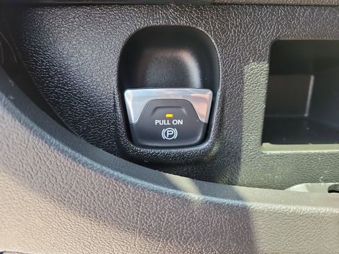 Used 2023 RAM ProMaster 2500 FWD image 22