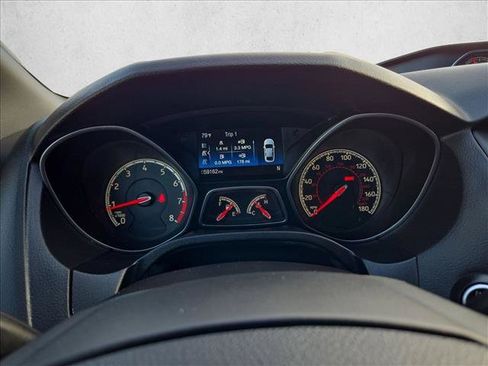 Used 2018 Ford Focus ST FWD image 11