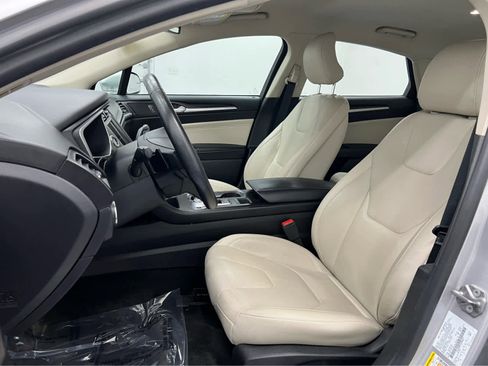 Used 2018 Ford Fusion Titanium image 6