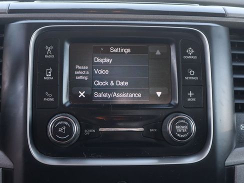 Used 2018 RAM 4500 Tradesman w/ Power & Remote Entry Group image 30