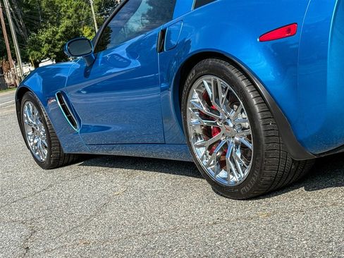 Used 2008 Chevrolet Corvette Z06 w/ Preferred Equipment Group RWD image 24