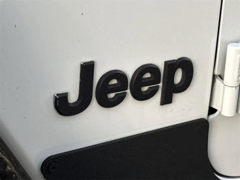 Used 2019 Jeep Wrangler Unlimited Sport S image 8