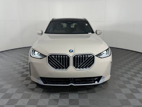 Used 2026 BMW X3 xDrive30i w/ Premium Package AWD/4WD image 6