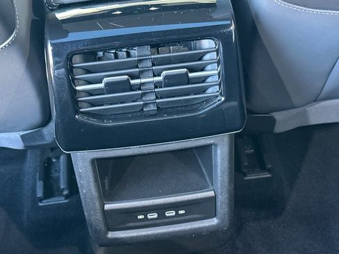 Used 2023 Volkswagen ID.4 Pro S image 14