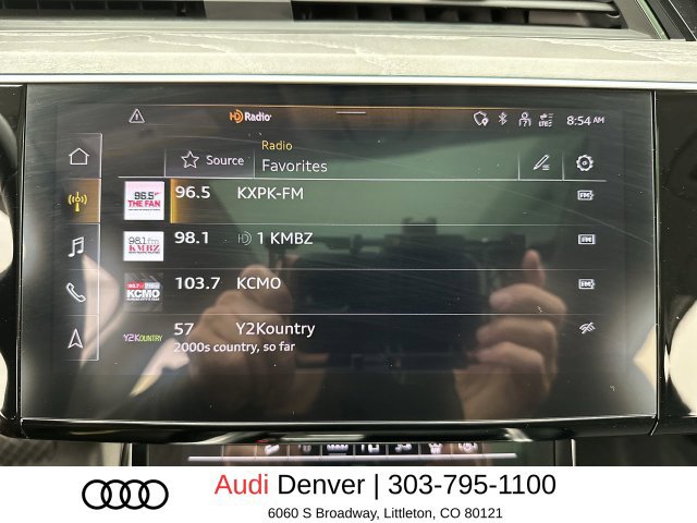 Certified 2024 Audi Q8 e-tron Prestige w/ Prestige Package AWD/4WD image 17