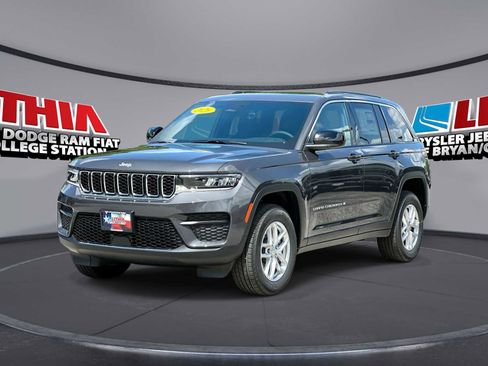 New 2026 Jeep Grand Cherokee Laredo X image 1