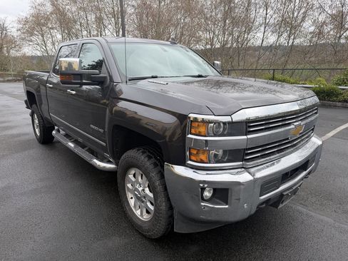 Used 2015 Chevrolet Silverado 2500 LTZ w/ Duramax Plus Package image 3