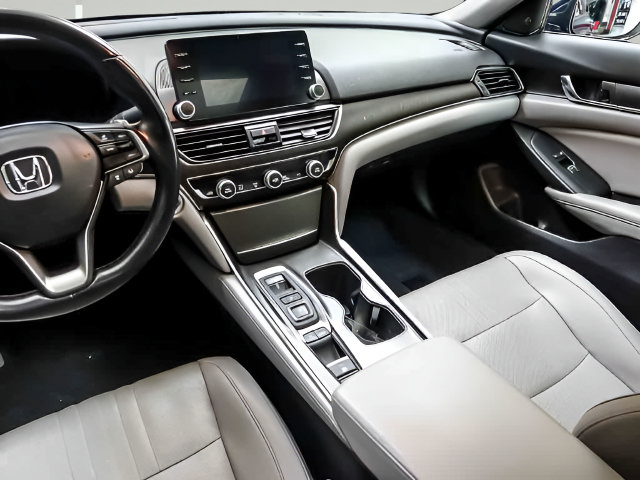 Used 2020 Honda Accord Touring image 14