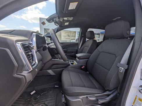 New 2025 GMC Canyon Elevation image 13