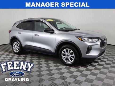 Certified 2023 Ford Escape Active AWD/4WD image 1