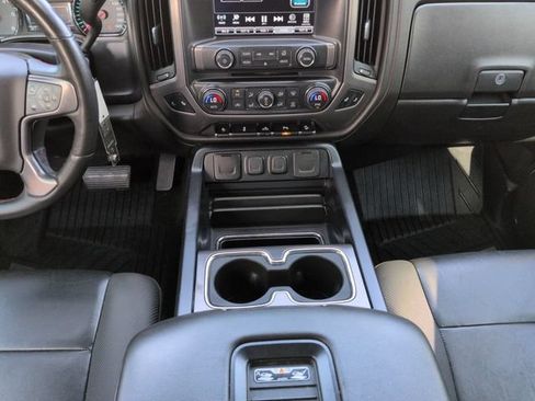 Used 2017 GMC Sierra 1500 SLT AWD/4WD image 19