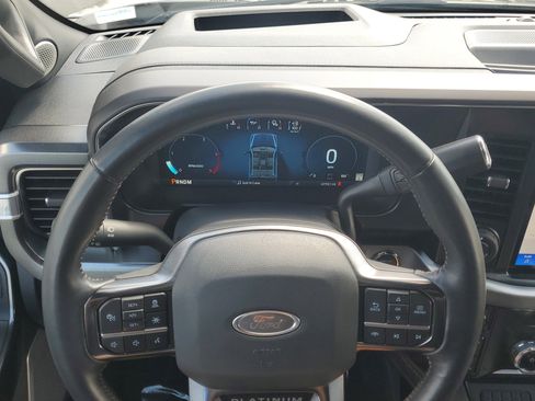 Certified 2023 Ford F250 Platinum image 24