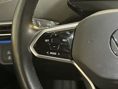 Used 2023 Volkswagen ID.4 Pro S image 30