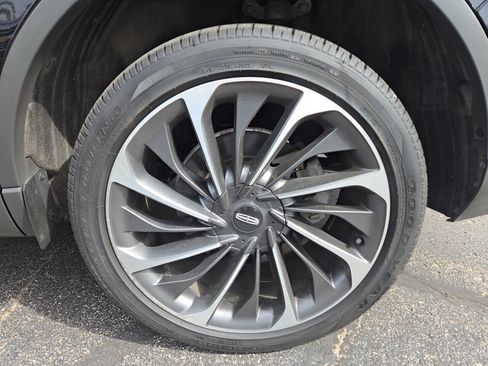 Used 2020 Lincoln Aviator Reserve w/ Equipment Group 202A AWD/4WD image 21