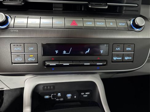 New 2026 Hyundai Kona SEL Sport AWD/4WD image 28