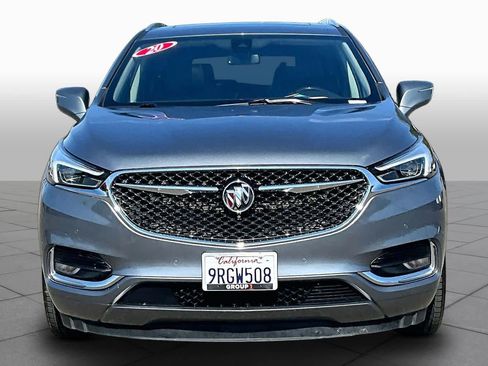 Used 2020 Buick Enclave Avenir w/ Avenir Technology Package FWD image 3