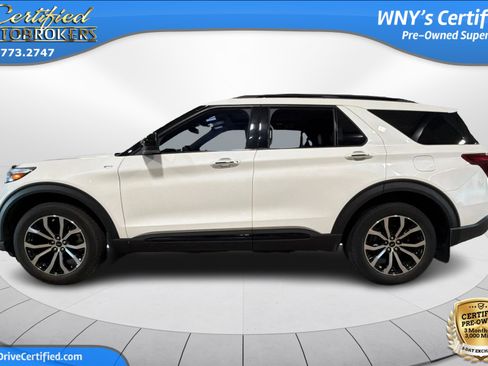 Used 2022 Ford Explorer ST-Line w/ Class IV Trailer Tow Package AWD/4WD image 10
