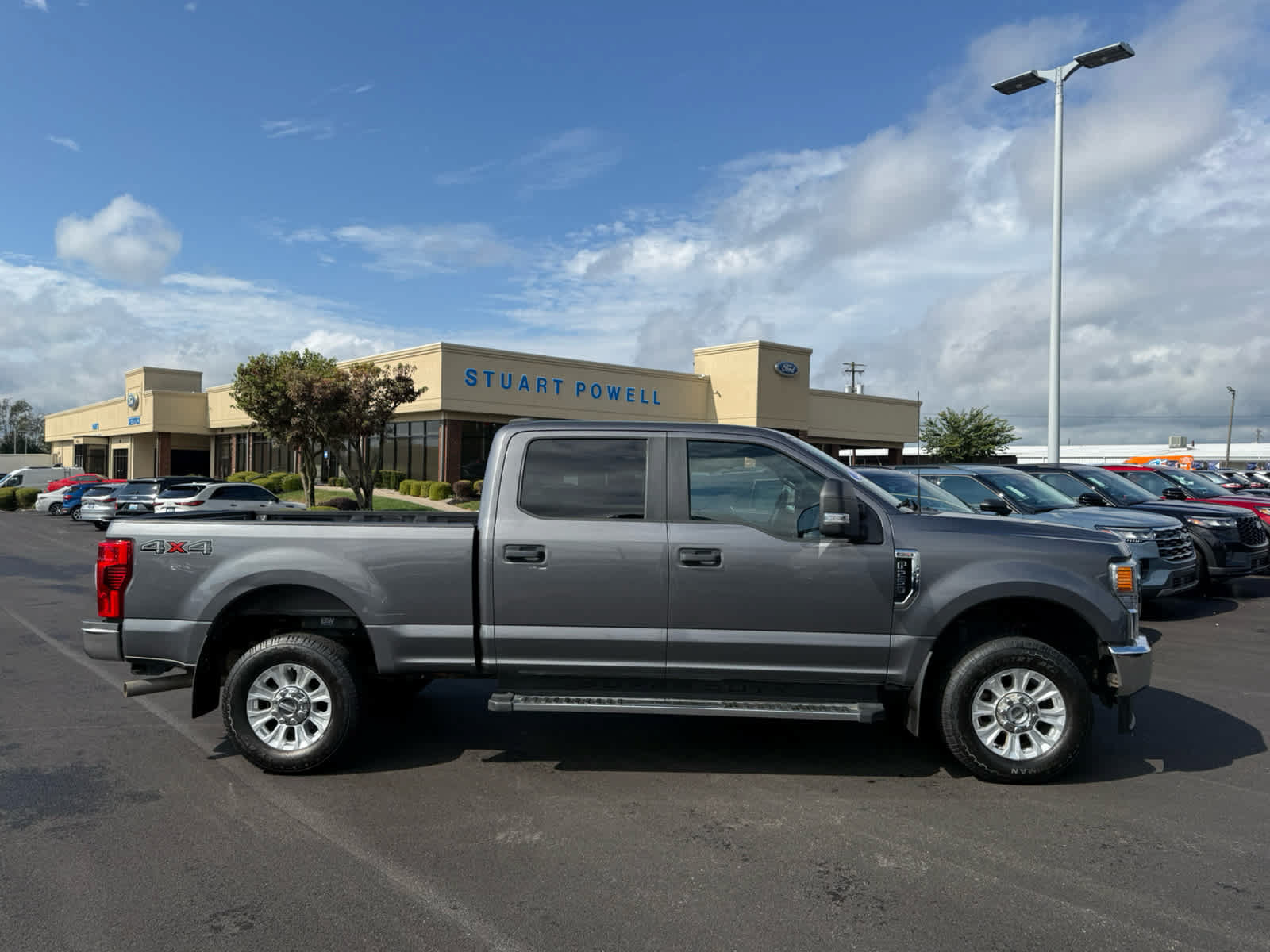Used 2022 Ford F250 XL w/ STX Appearance Package AWD/4WD image 18