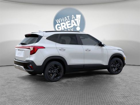 New 2026 Kia Seltos EX w/ EX Sunroof Package image 6