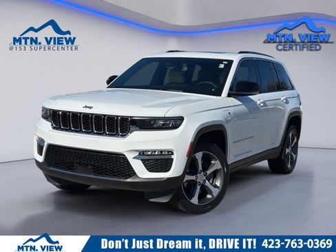 Used 2023 Jeep Grand Cherokee 4WD 4xe image 1