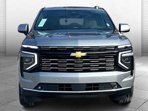 New 2026 Chevrolet Suburban High Country image 12