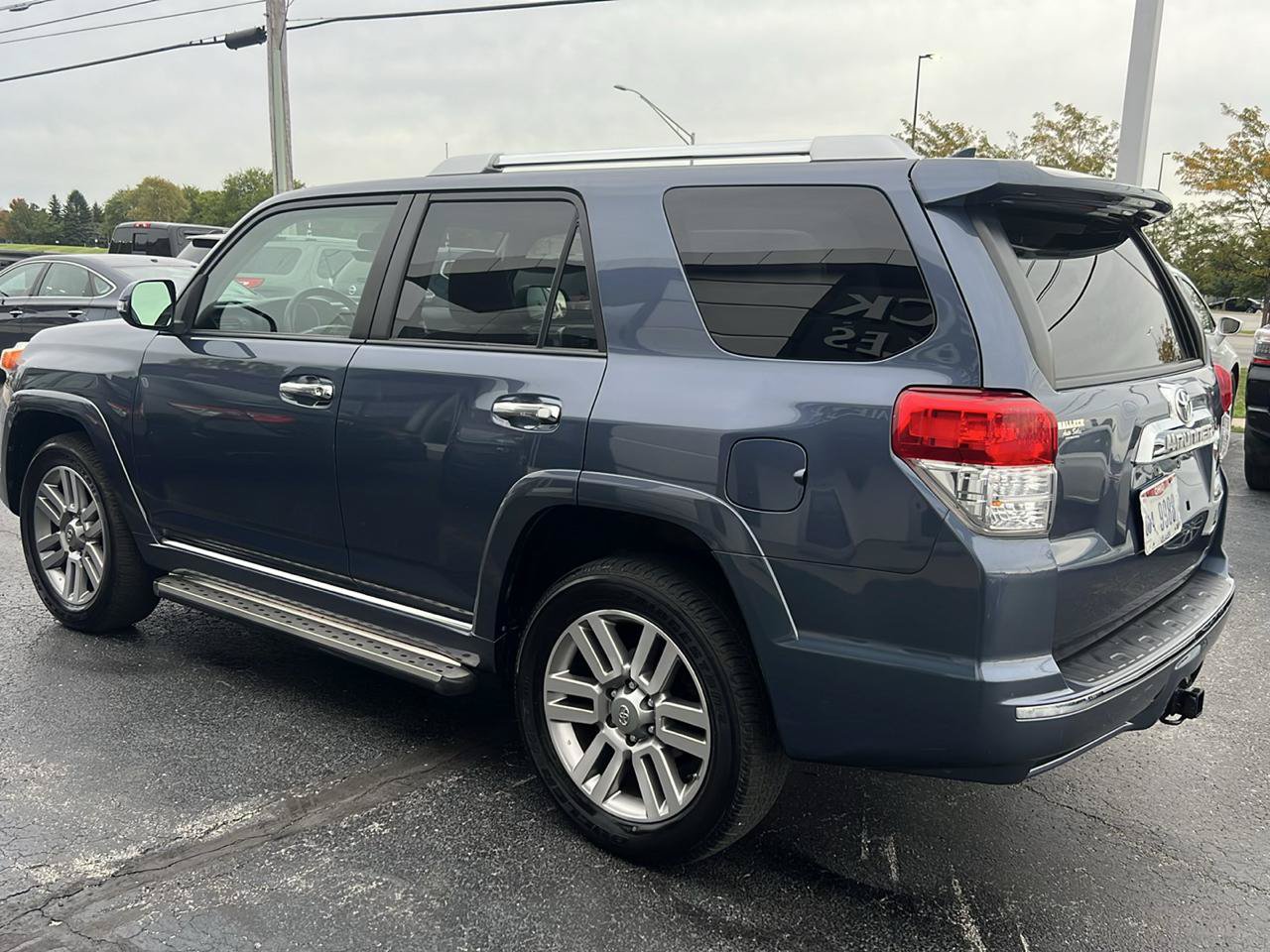 Used 2010 Toyota 4Runner Limited AWD/4WD image 3