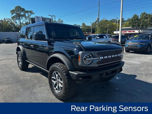 New 2025 Ford Bronco Badlands image 8