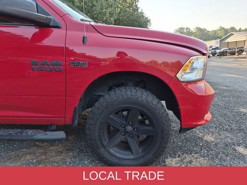 Used 2018 RAM 1500 Express AWD/4WD image 4