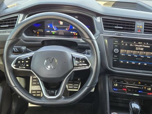 Used 2022 Volkswagen Tiguan SE R-Line FWD image 26