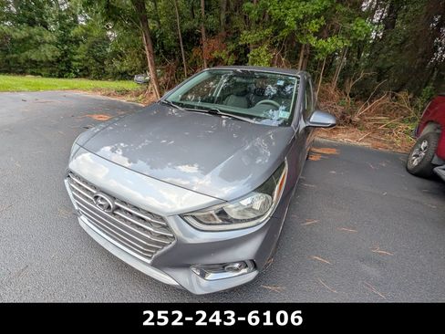 Used 2019 Hyundai Accent SEL FWD image 9