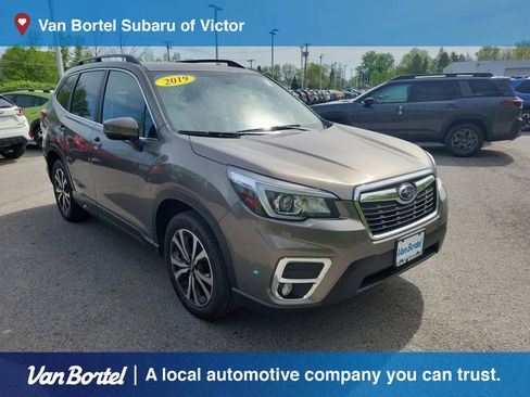 Used 2019 Subaru Forester Limited AWD/4WD image 7