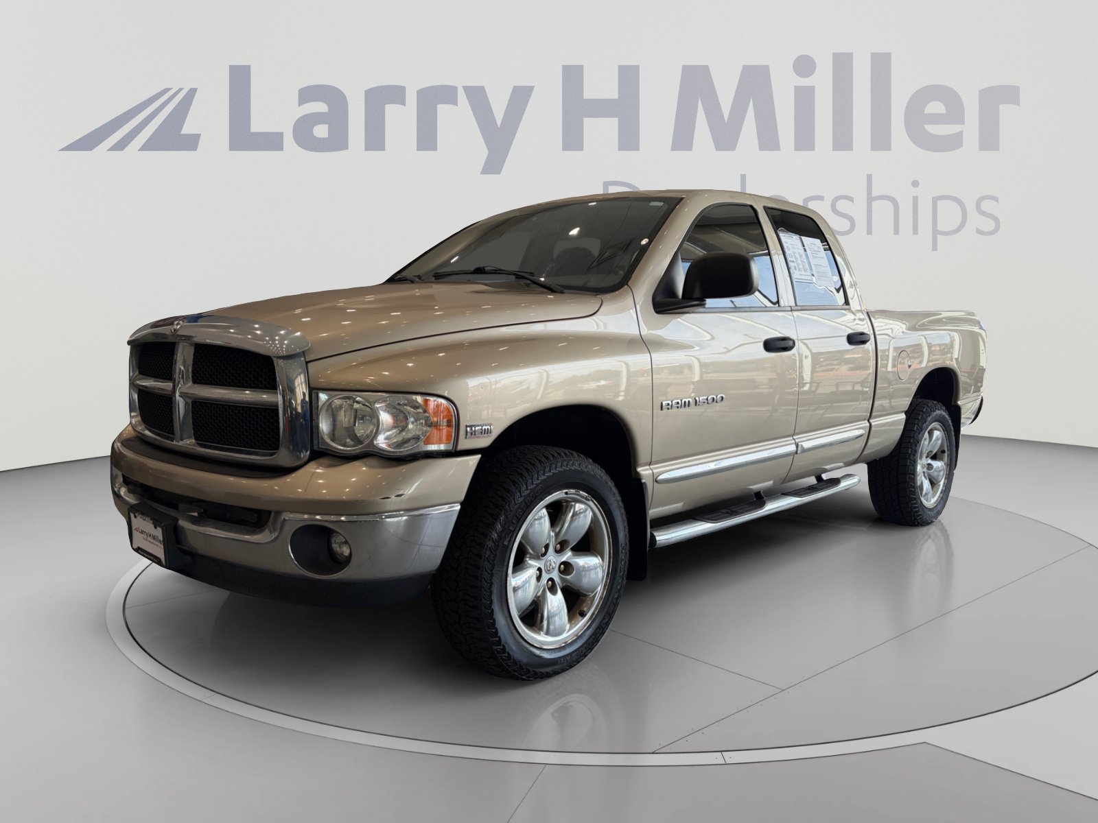 Used 2005 Dodge Ram 1500 Truck SLT w/ Quad Cab Big Horn Value Group AWD/4WD image 1