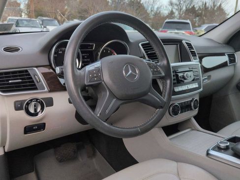 Used 2012 Mercedes-Benz ML 350 4MATIC image 10