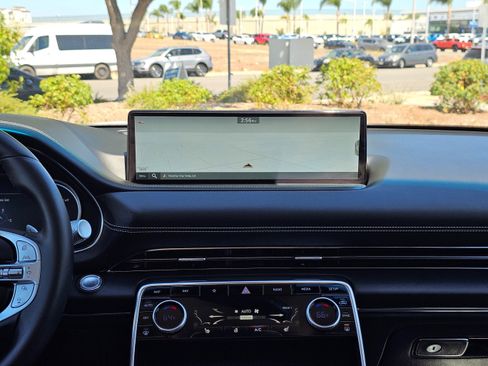 Used 2024 Genesis GV80 2.5T image 24