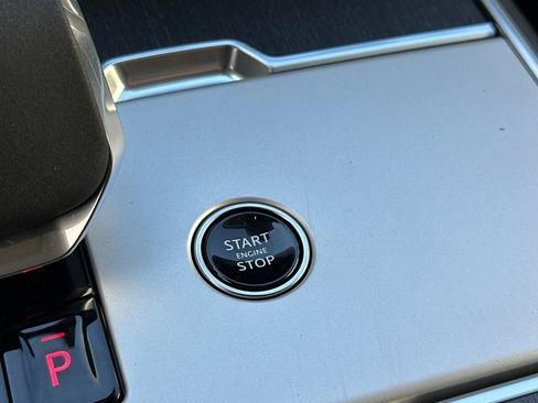 New 2026 Land Rover Range Rover SE AWD/4WD image 22