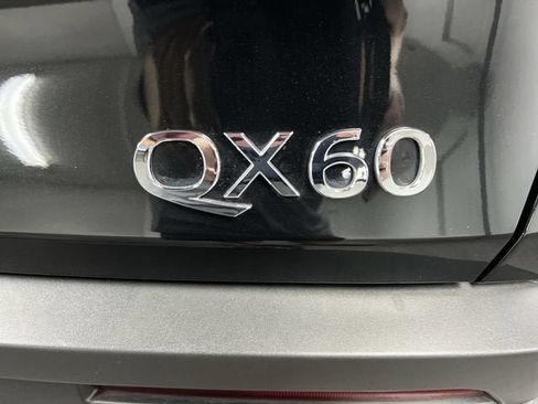 Used 2025 INFINITI QX60 Luxe FWD image 33