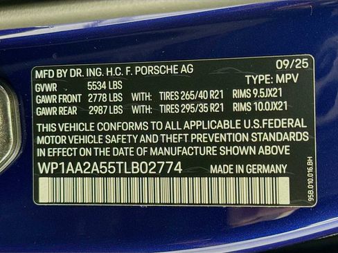 New 2026 Porsche Macan image 34