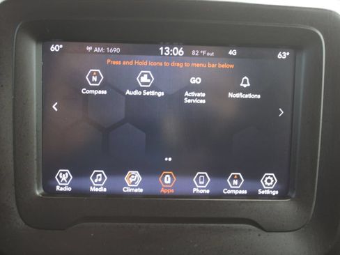 Used 2021 Jeep Renegade Latitude FWD image 42