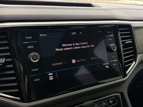 Used 2018 Volkswagen Atlas SEL image 10