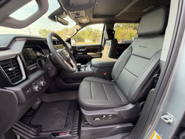 New 2026 GMC Sierra 1500 Denali w/ Denali Reserve Package AWD/4WD image 7