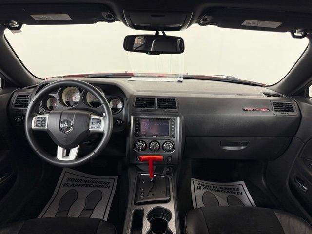 Used 2014 Dodge Challenger R/T RWD image 25