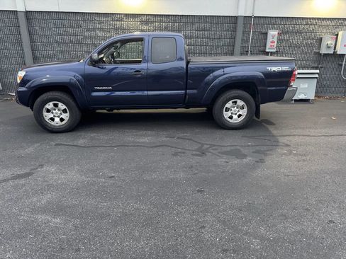 Used 2013 Toyota Tacoma V6 4x4 4dr Access Cab 6.1 ft S image 26