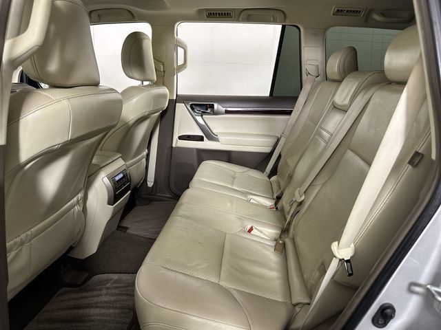 Used 2019 Lexus GX 460 Premium w/ Premium Package AWD/4WD image 26